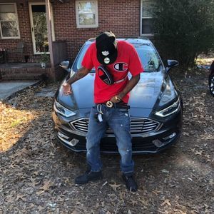 Meet your Posher, Jerome